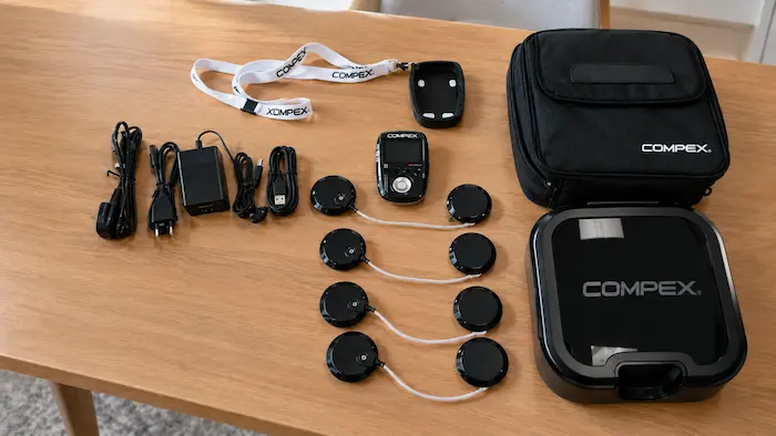 Contenu de la boîte du Compex SP&nbsp;8.0